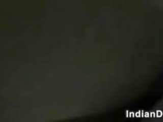 Indien femme soufflage son pénis point de vue